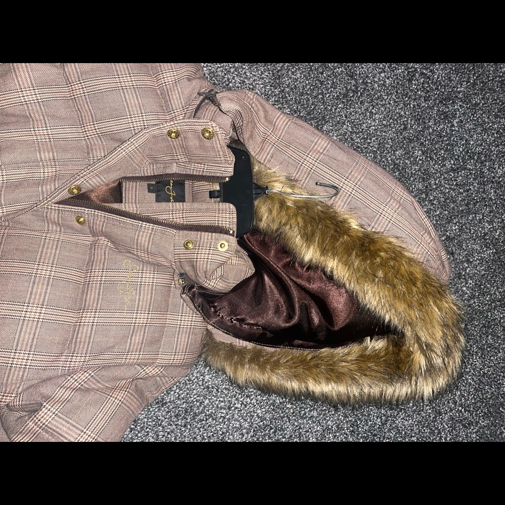 SEAN JOHN Plaid Puffer Bomber Jacket w/ Faux Fur Brand New